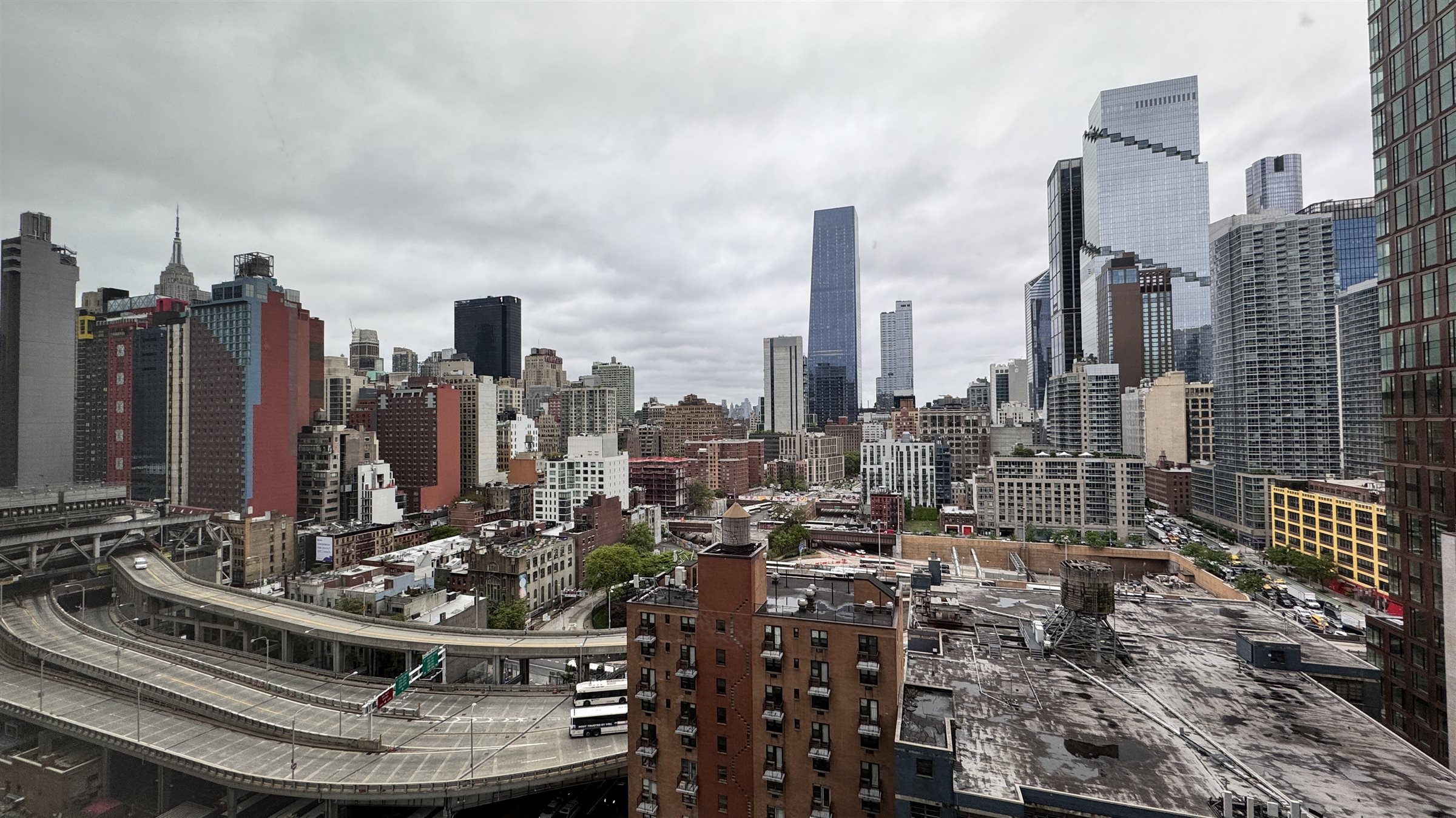 Midtown Manhattan towers seen from MiMa 1